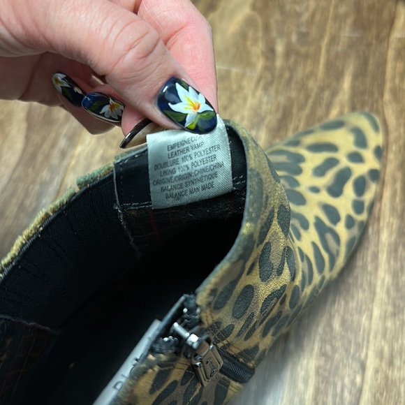 Blondo Animal Print Waterproof Booties - Picture 12 of 14